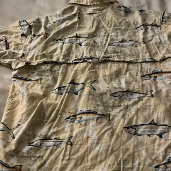 Worldwide sportsman button up colored shirt with mesh and vented back - Picture 4 of 5